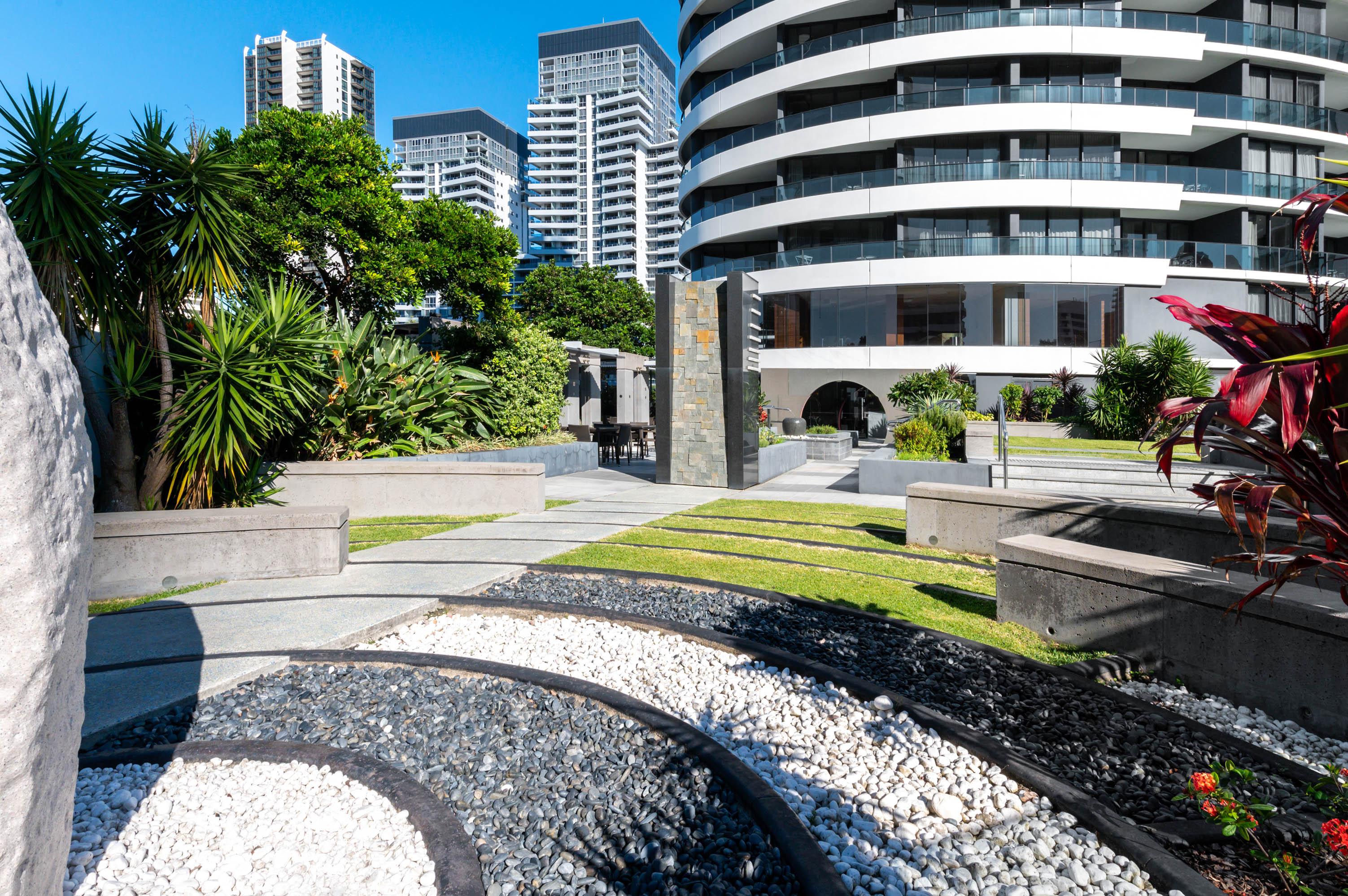 Peppers Broadbeach Gold Coast Eksteriør billede The River Garden
