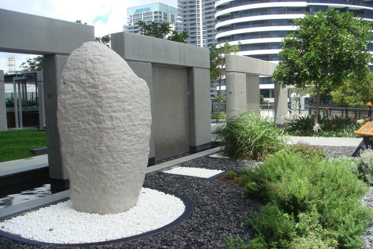 Peppers Broadbeach Gold Coast Eksteriør billede The sculpture park