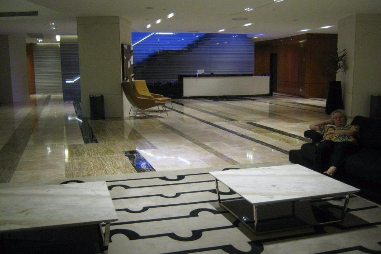 Peppers Broadbeach Gold Coast Eksteriør billede Lobby